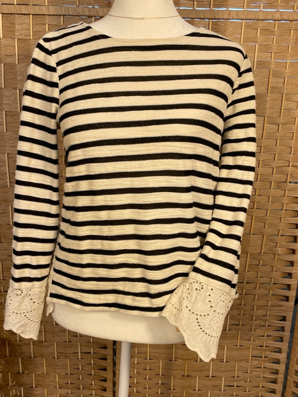 Cream and black striped long sleeve sweatshirt sweater top w/ eyelet lace trim